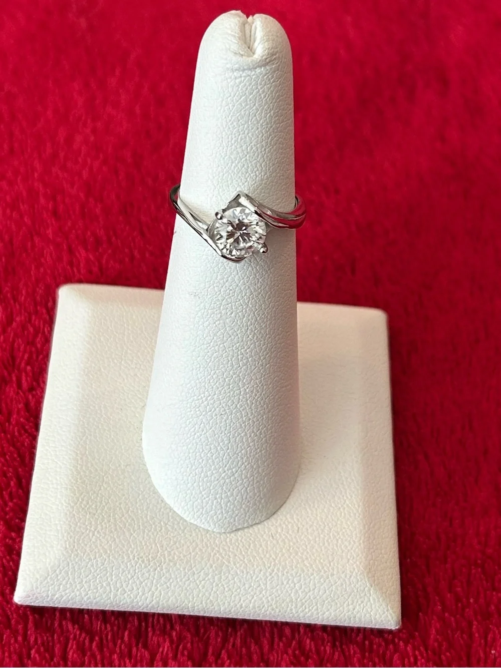 NEW! Silver Heart 925 Diamond Ring